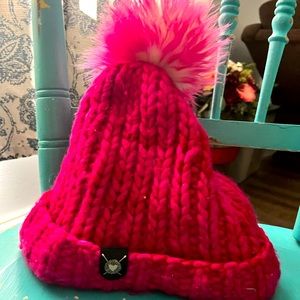 Nicki Chicki beanie